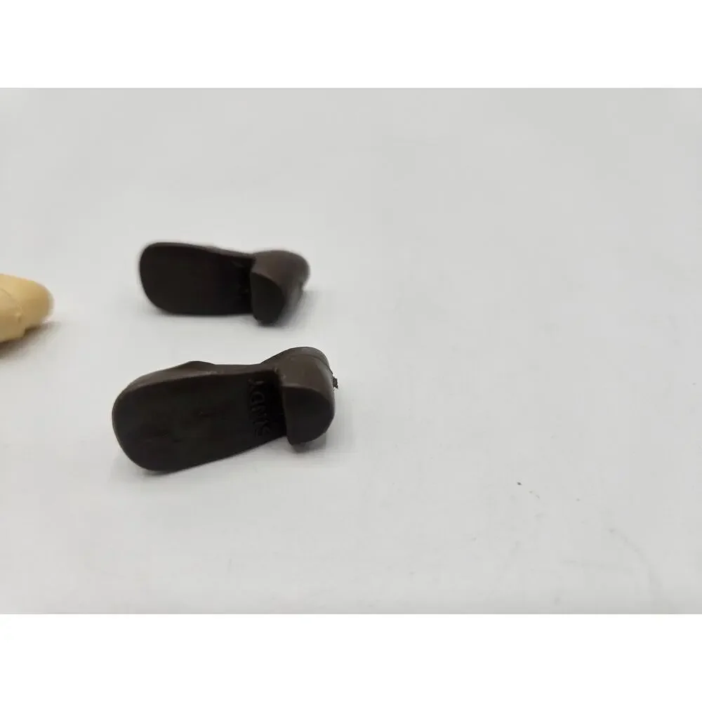 Vintage Marx Sindy‎ Doll Brown and Beige Shoes (2 Pair)